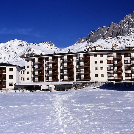 Hotel Nievesol Formigal Extérieur photo