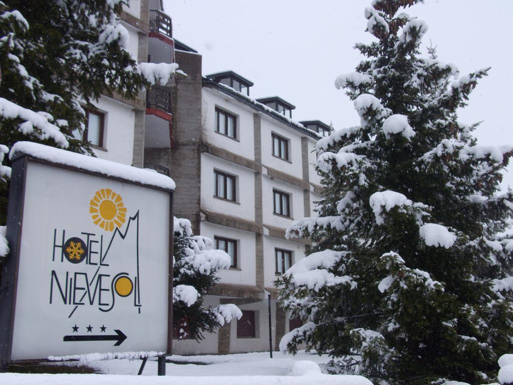 Hotel Nievesol Formigal Extérieur photo